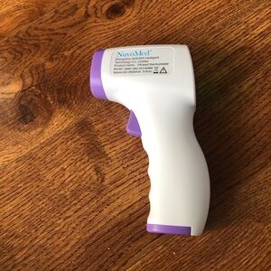 NuboMed infrared thermometer